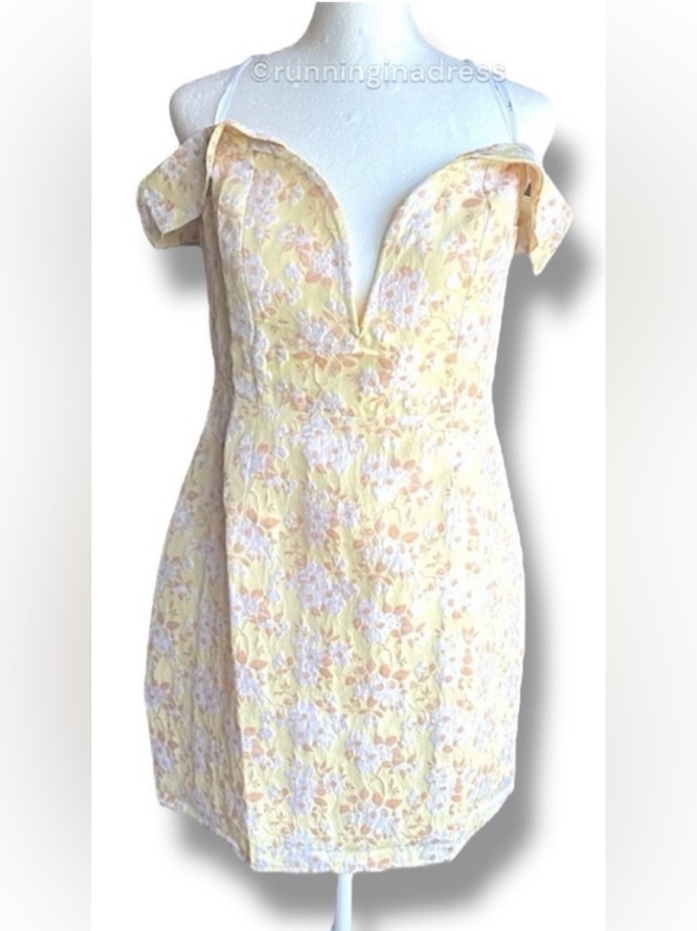 NWT Lulus Favorite Song Yellow Floral Jacquard Off-The-Shoulder Mini Dress M - Picture 3 of 9